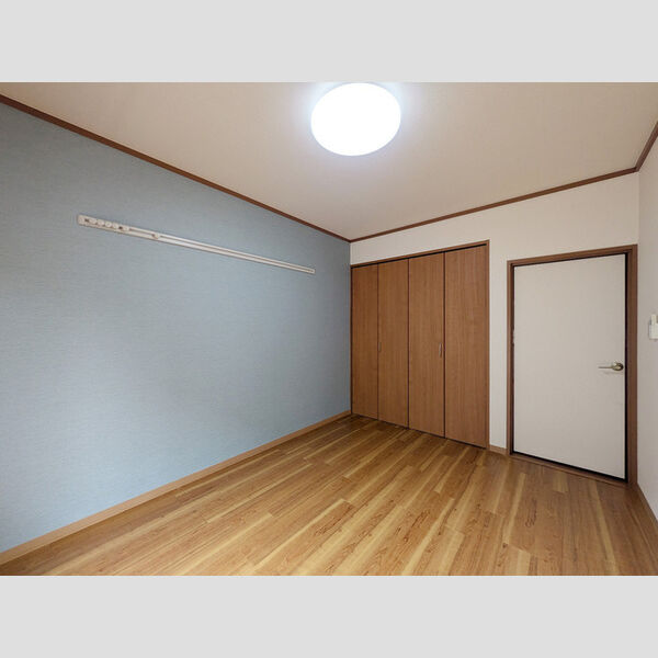 ライフアメニティー102号室 洋室