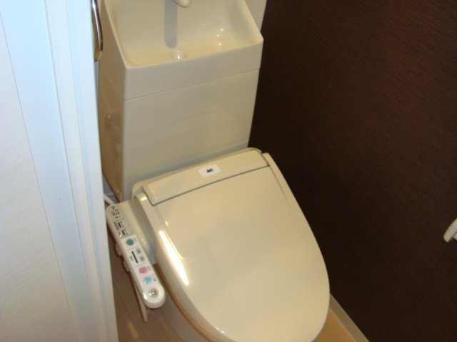 レグルス シャワー付トイレ