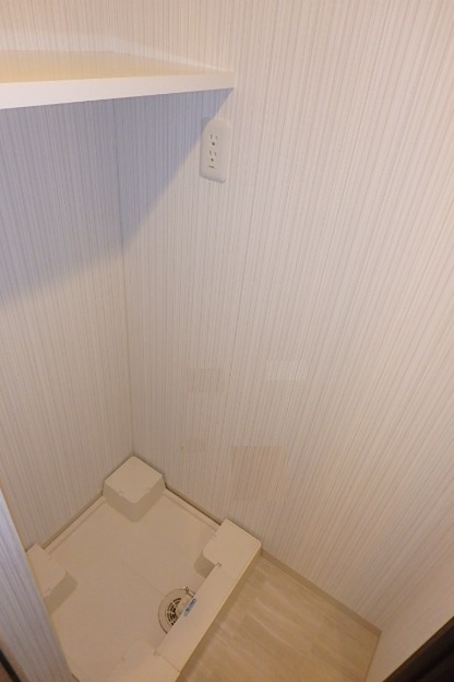 ガーラ・ステーション横濱関内2階 室内洗濯機置き場