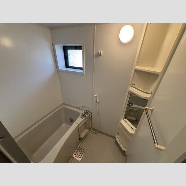 ハピネス西山 お風呂