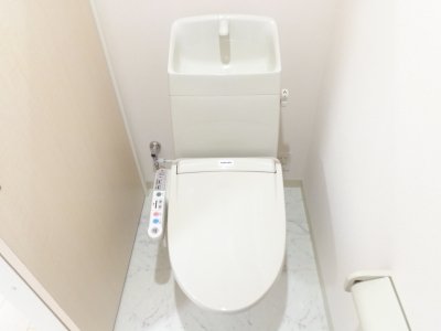 ヴィラージュ弐番館 シャワー付トイレ