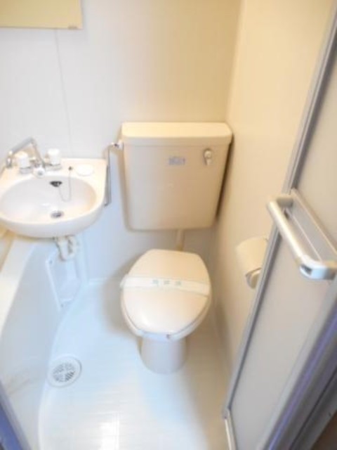 アーバンスクエア江原町Ｂ棟0105号室 他号室の写真