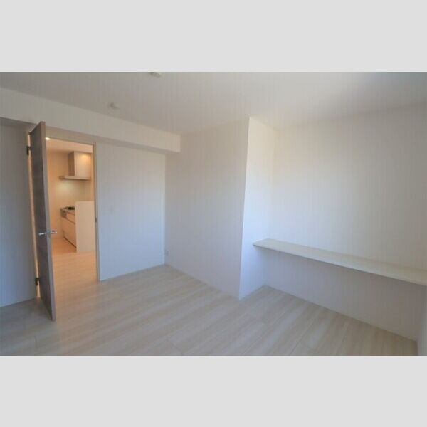 レジデンスヒルトップⅨ210号室 洋室