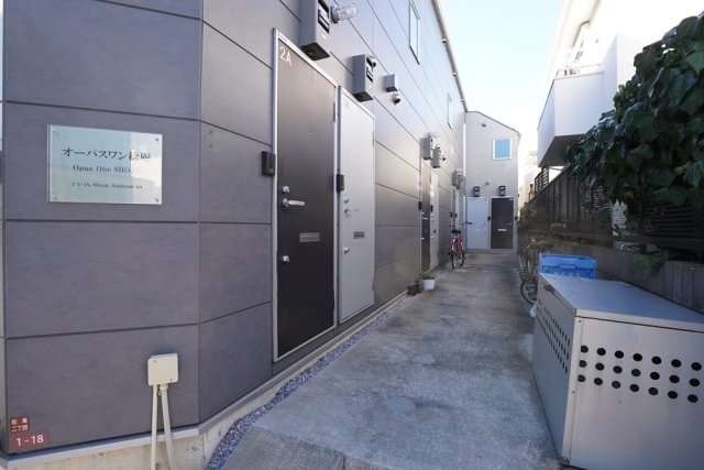 オーパスワン松庵1階 エントランス