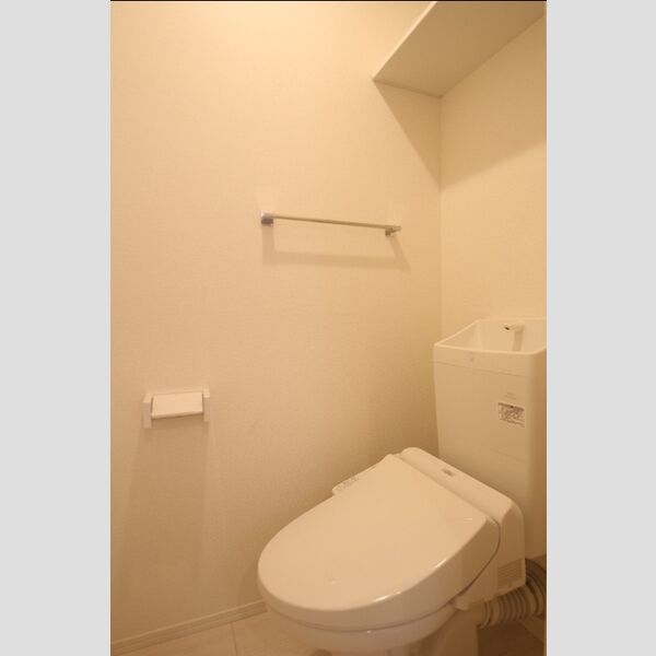 エクセリア北加平町201号室 温水洗浄暖房便座