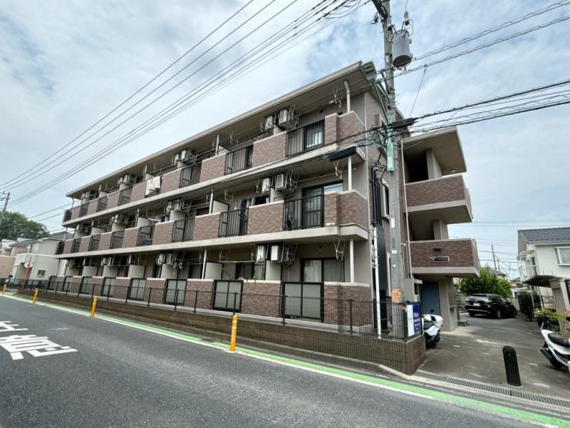 カーサウィステリアの外観画像