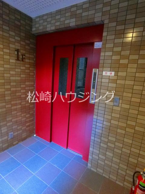 ナカムラビル2階 部屋その他