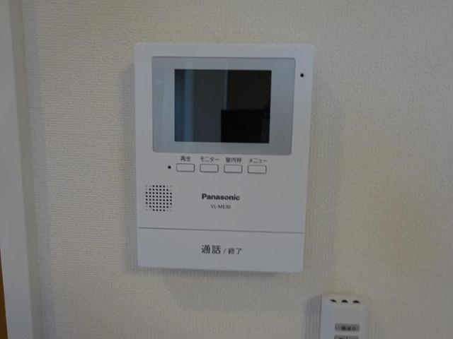 ローズハウス弐番館 カメラ付インターホン