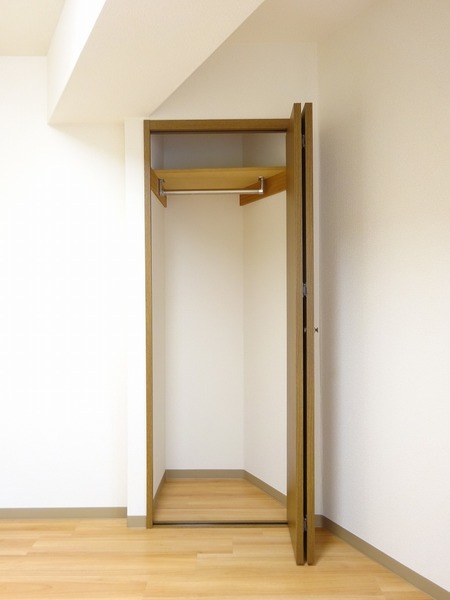 ロイヤルガーデン千鳥町 収納