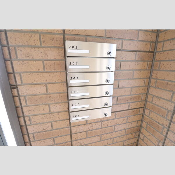 Primevere 集合ポスト