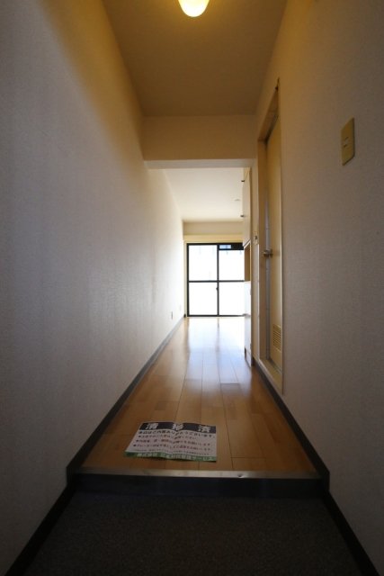 ハイ・シティ表参道 玄関