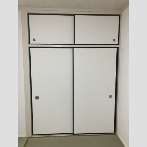 アロンデール1号室 収納