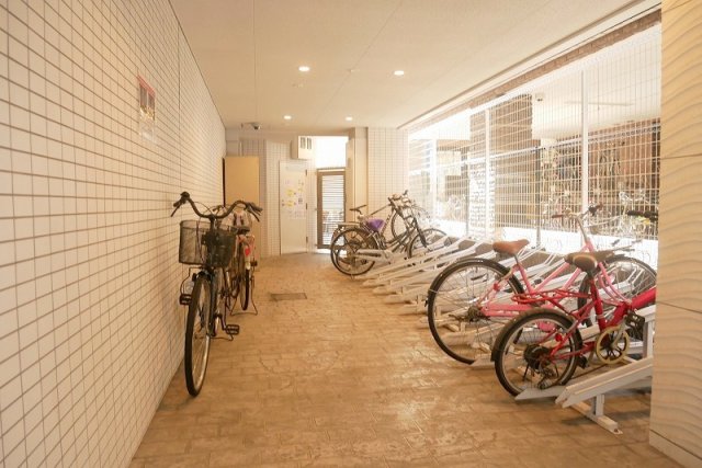 ハーモニーレジデンス水天宮前6階 外観