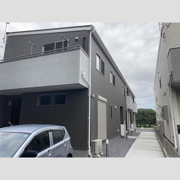 リーブルファイン小深作3号棟の外観画像