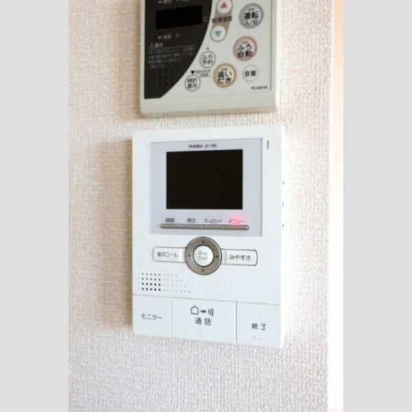 オアシス302号室 モニター付きインターホン