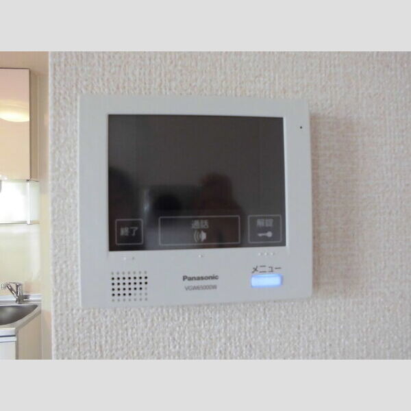 トリアノン102号室 テレビインターホン