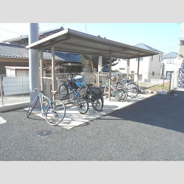 ボヌール木崎 駐輪場