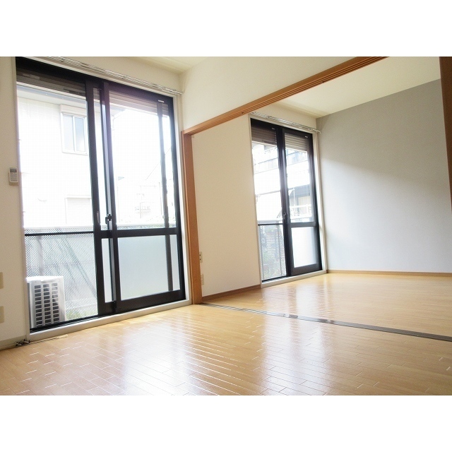 フジパレスA棟0102号室 洋室2