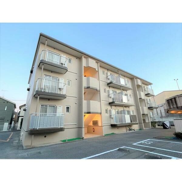 ローレルマンションMURATA 外観