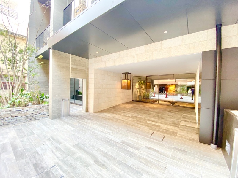 ONE ROOF RESIDENCE TAMACHI9階 エントランス