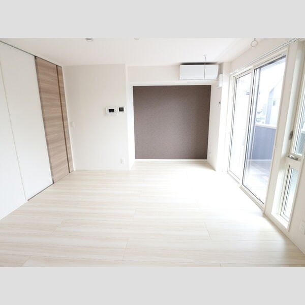 D-room樹・旭町 リビング