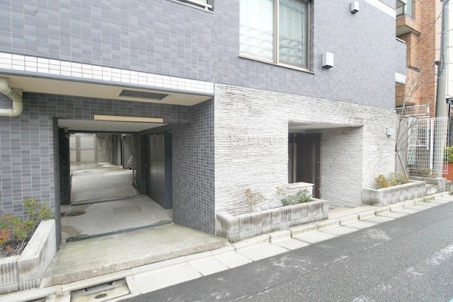 エスペルーモ上池台3階 外観