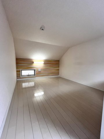 ユナイト生麦ジョージ・オーウェル ロフト　※別号室の参考写真です(現況優先・仕様違いの場合あり)