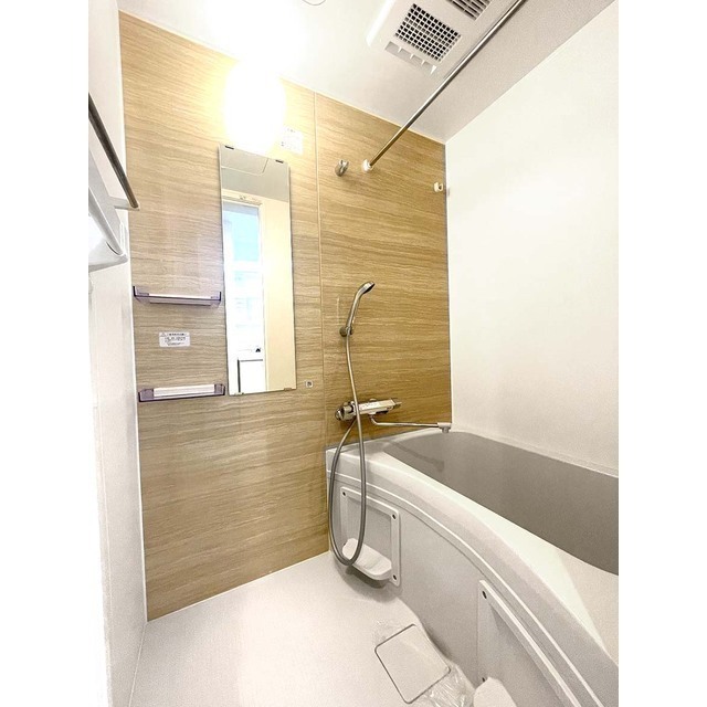 パークアレイ笹塚203号室 清潔で綺麗な浴室・温度調整可能な水栓！