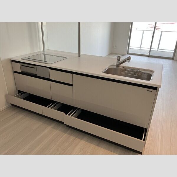 THE RejuvePort KISARAZU0508号室 システムキッチン