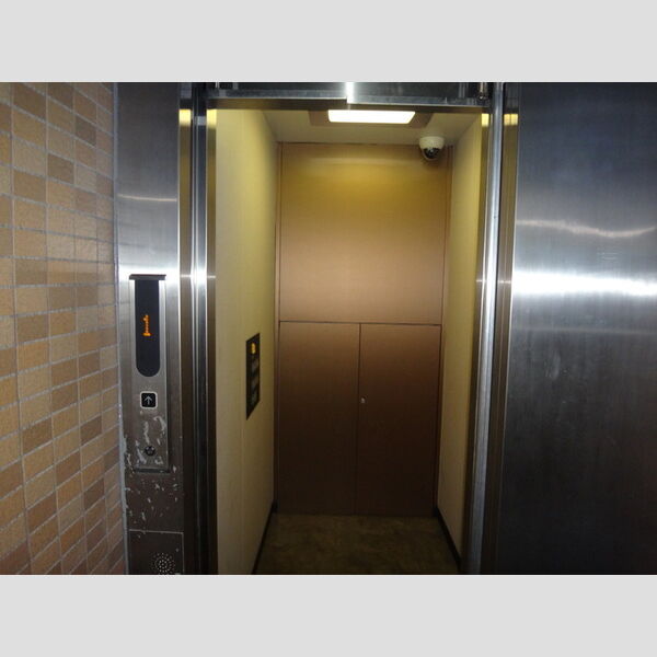 カスタリア目白0504号室 エレベーター