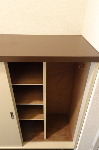 サン・クレスト小林 シューズボックス　※現況優先