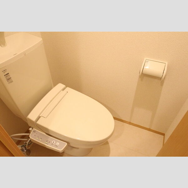 ミューザ トイレは温水洗浄暖房便座!