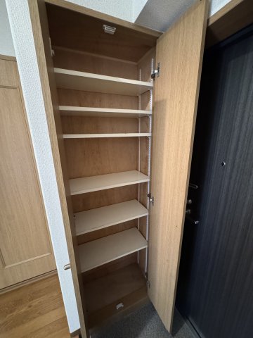 アーバンフォレスト・森田 同間取り別部屋の写真です。