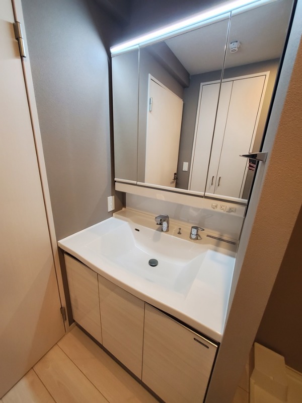 maison chrolo5階 洗面