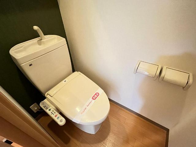 サンライズ戸田 シャワー付トイレ