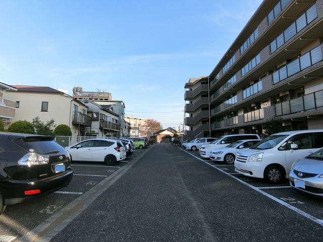パルク富栄0401号室 駐車場