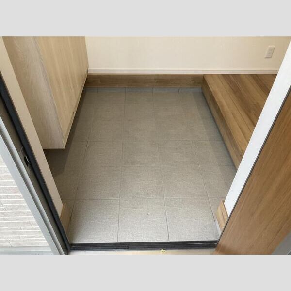 マイホームネクスト霞ヶ関東 玄関