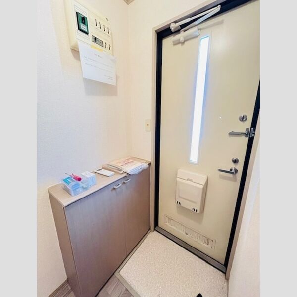 コーポラス泉201号室 玄関