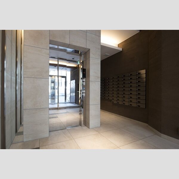 ロイジェントパークス四ツ谷1007号室 ロビー