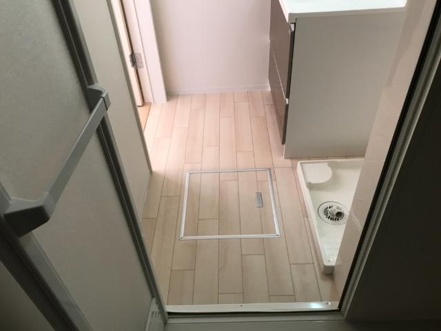 ミルサンクＢ103号室 脱衣所