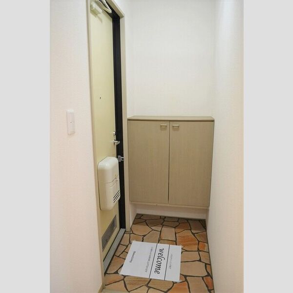 グリーンパーク白旗　A103号室 シューズボックス有