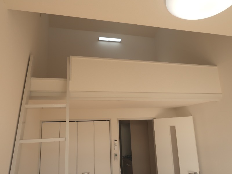 バードヒルズ2階 内観