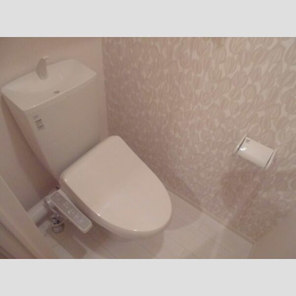 さくらパークハイツ202号室 温水洗浄暖房便座