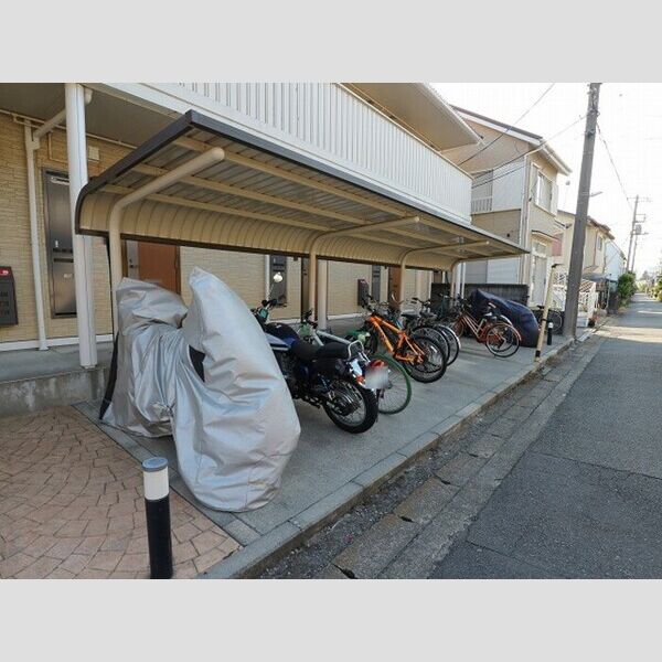 VICTOIRE 駐輪場