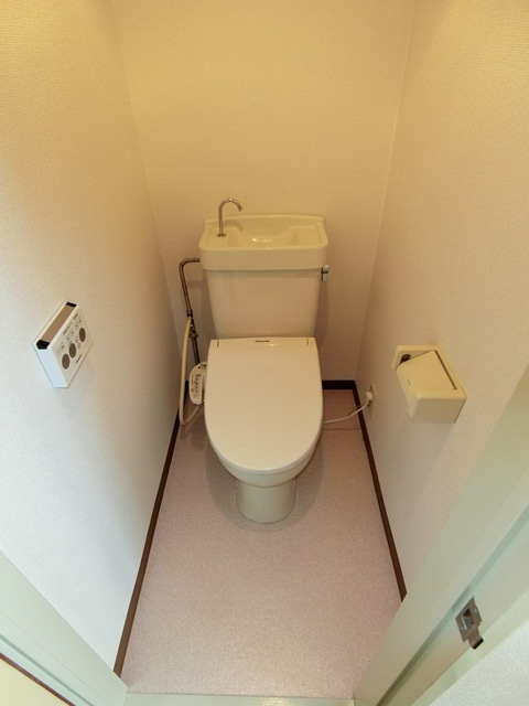 ハイツ八番館 トイレ