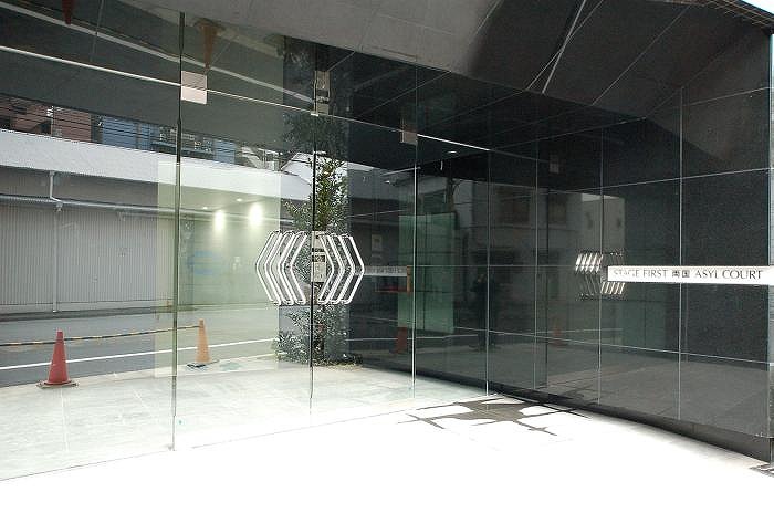 ステージファースト両国アジールコート エントランス