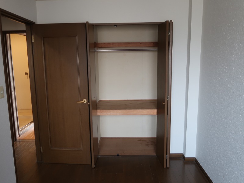 西浦和アネックスマンション1階 収納