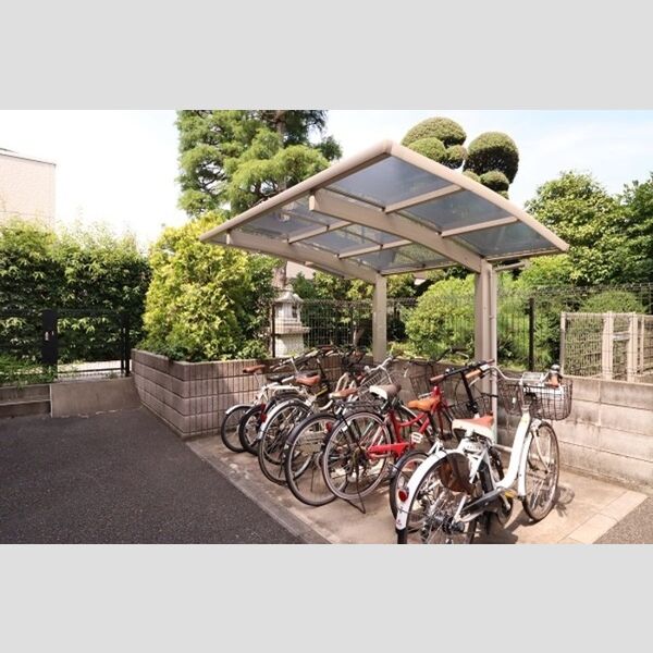 パークヒルズ 屋根付自転車駐輪場