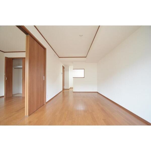 プレシャスI202号室 リビング