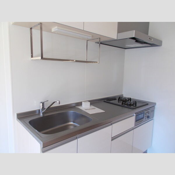 アピーズ305号室 システムキッチン